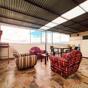 Hermoso A 10 Minutos Del Aeropuerto Apartment Bogota