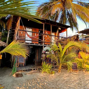 Eco Paraiso Ostello Guachaca